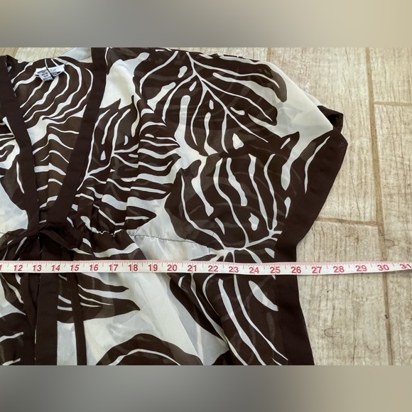 CZ Coverups striped palm Leaf Pattern Swimsuit Coverup - Picture 8 of 16